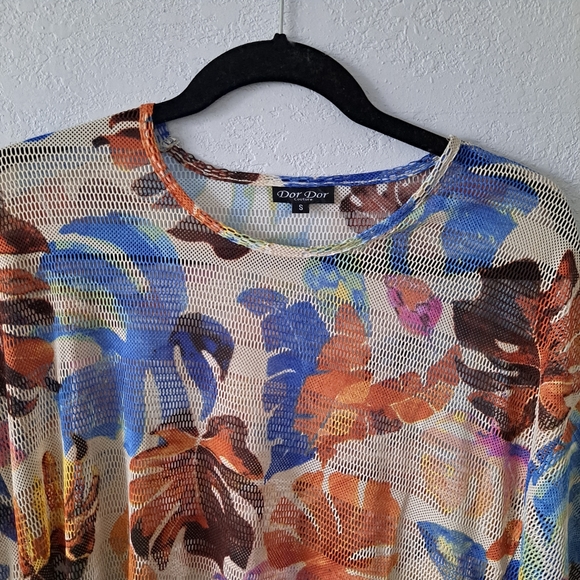 Dor Dor Couture Tropical Swimsuit Cover Up - Picture 2 of 7